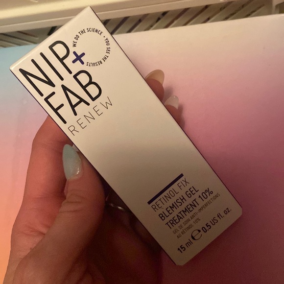 *NWT* Nip + Fab Renew Retinol Fix - Picture 2 of 4